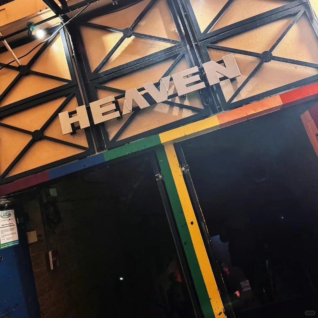 🇬🇧伦敦heaven酒吧歧视亚洲人-英区墙